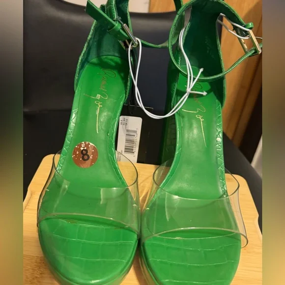 Green Platform Block Heel /Clear Strap size 8 - Picture 2 of 5